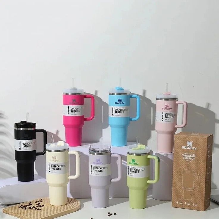 Viral Stanley Cups with box